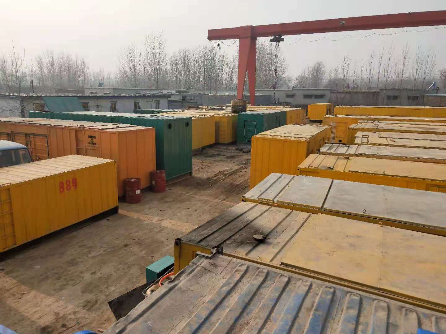 铁西租赁发电机-灰尘、风沙对柴油发电机组造成哪些不良影响？