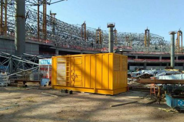 铁西发电机出租如何判断空气滤清器是否需要更换？